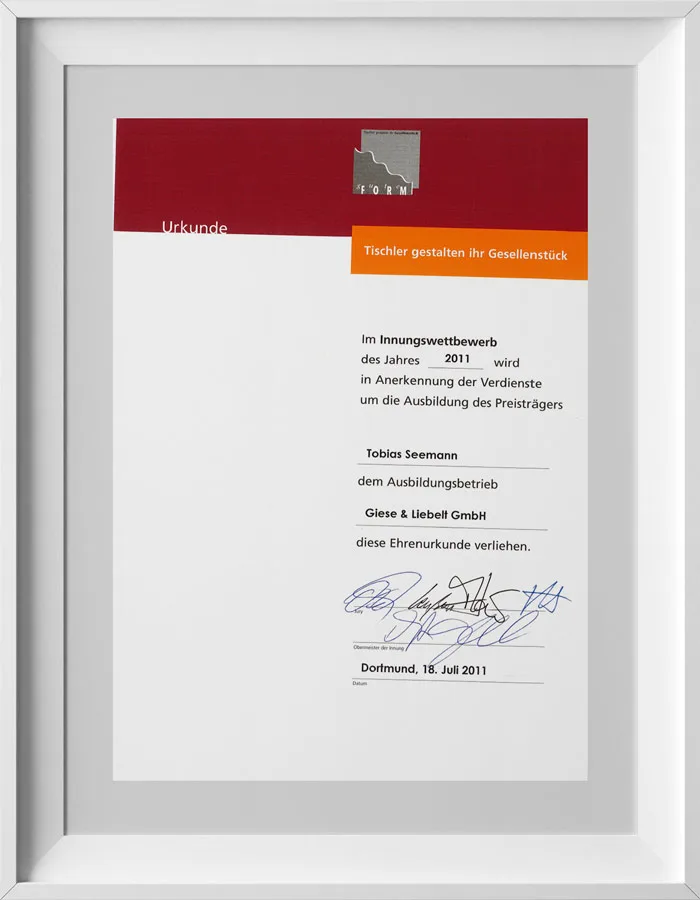 Urkunde az-04